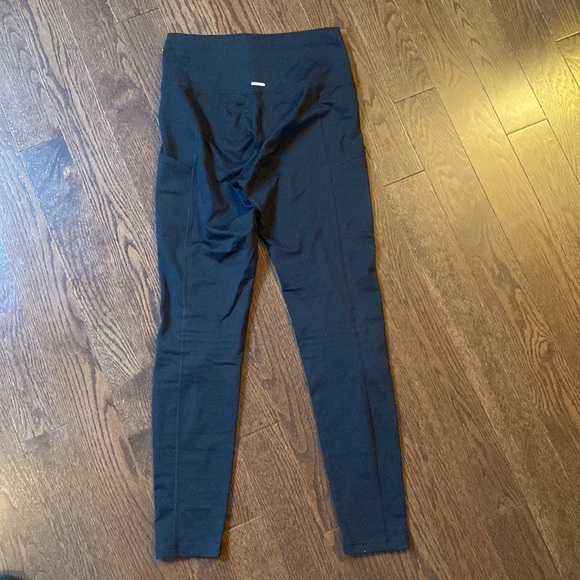 High Waisted Aerie Leggings - Picture 5 of 8